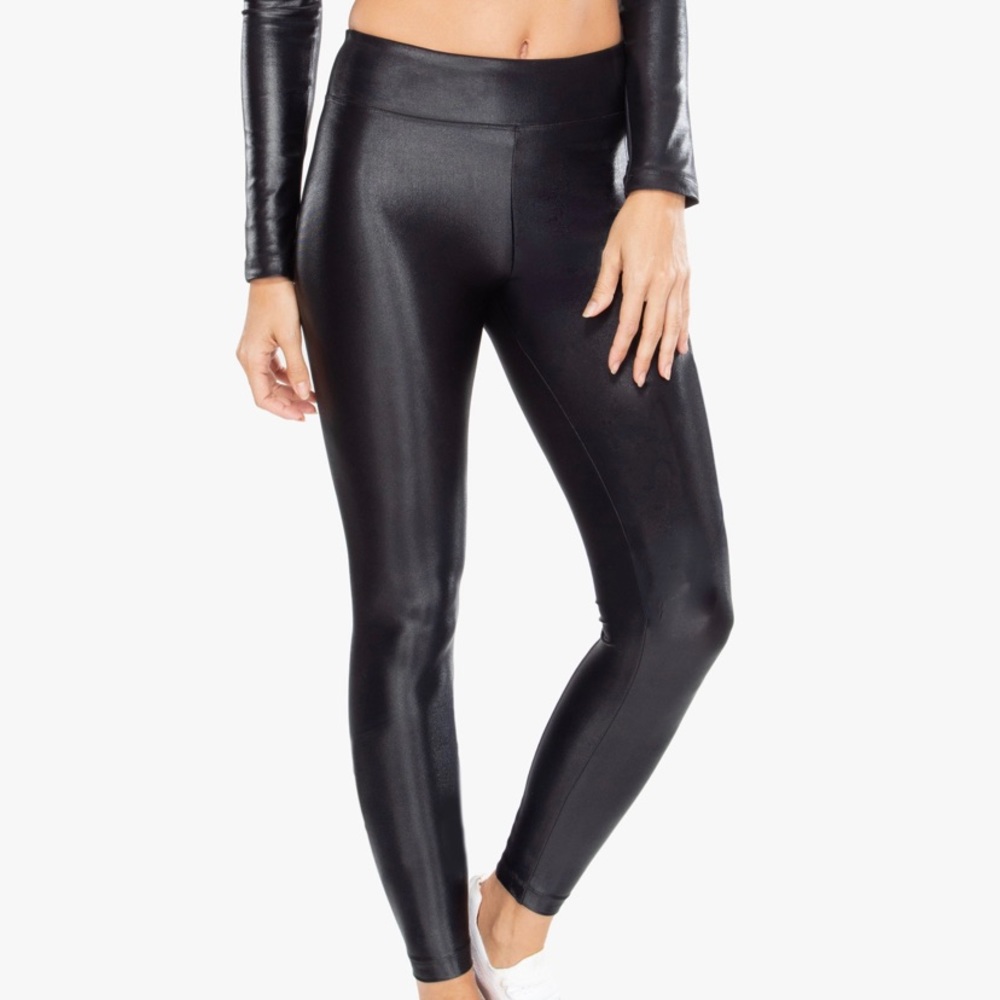 NEVER WORN Koral Black Lustrous High Rise Leggings